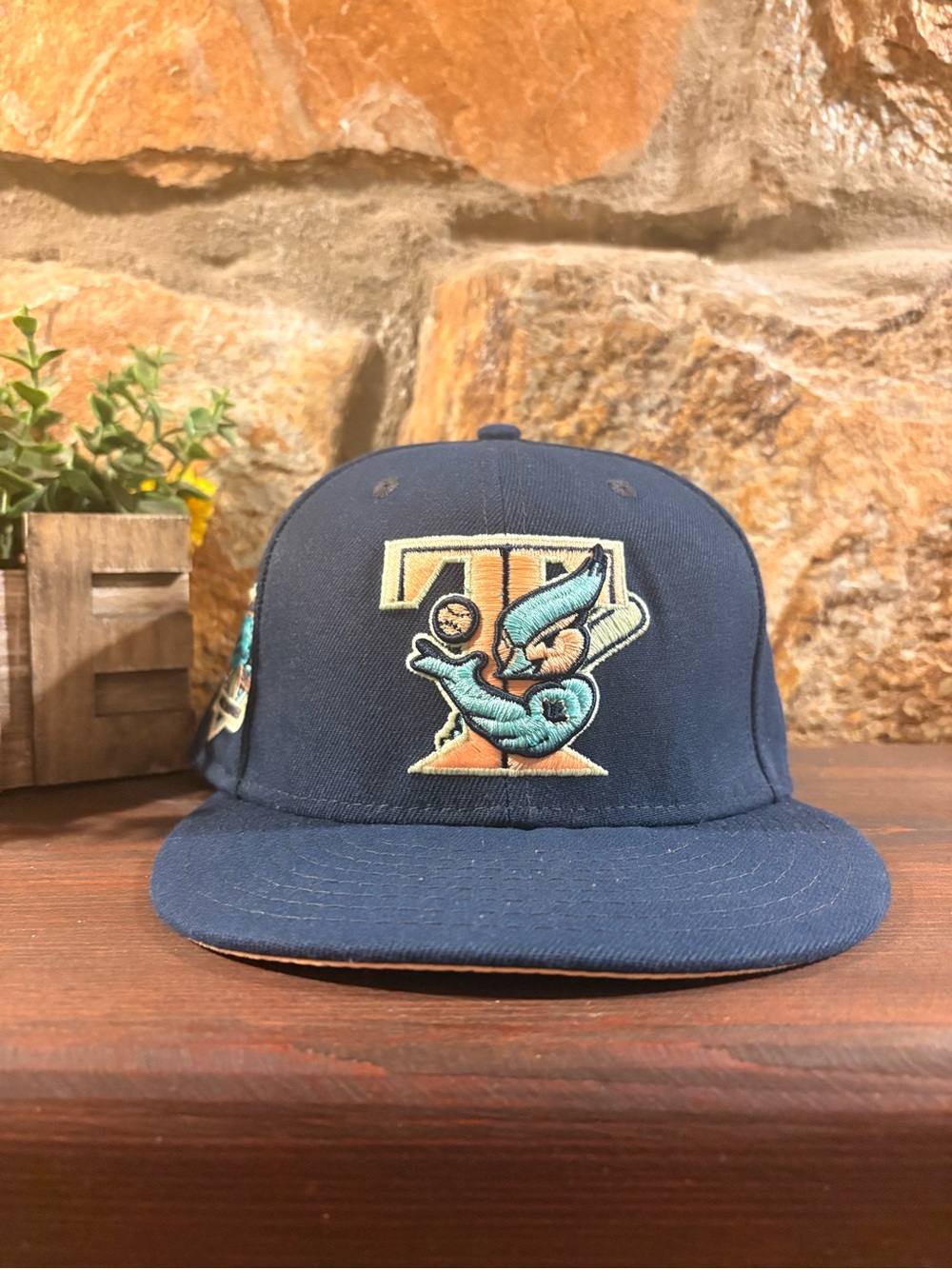 New Era Toronto bluejays Blue Baseball Cap with Teal and Cream Logo